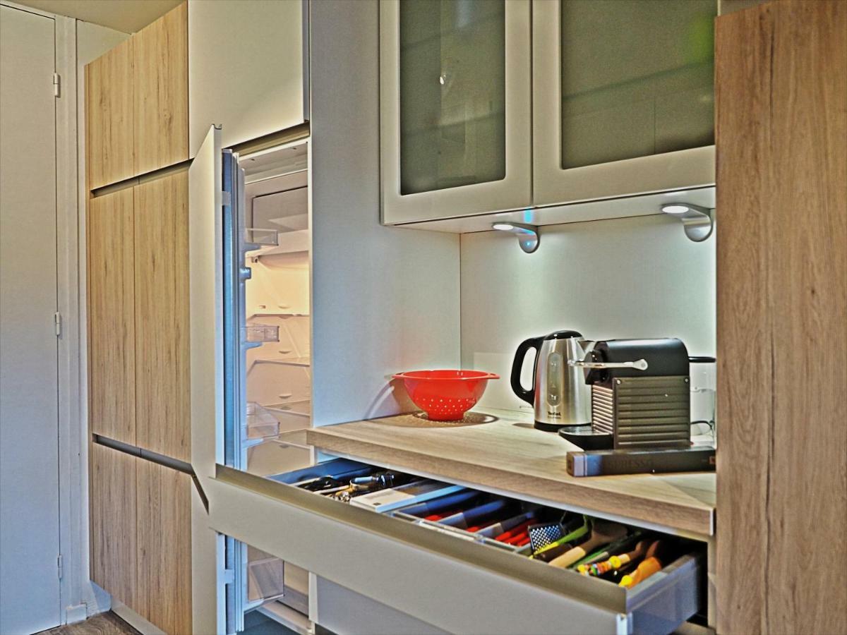 Bellevue Centre, Wifi, Mountain View Apartment เลการ์รอซ-ดาราช ภายนอก รูปภาพ